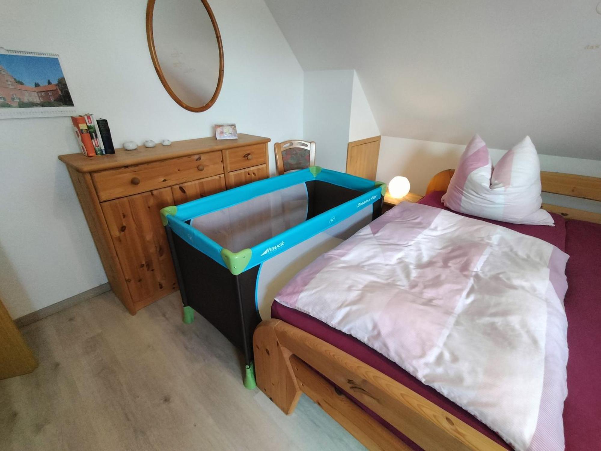 Ferienwohnung Mona, 65314 Moormerland エクステリア 写真