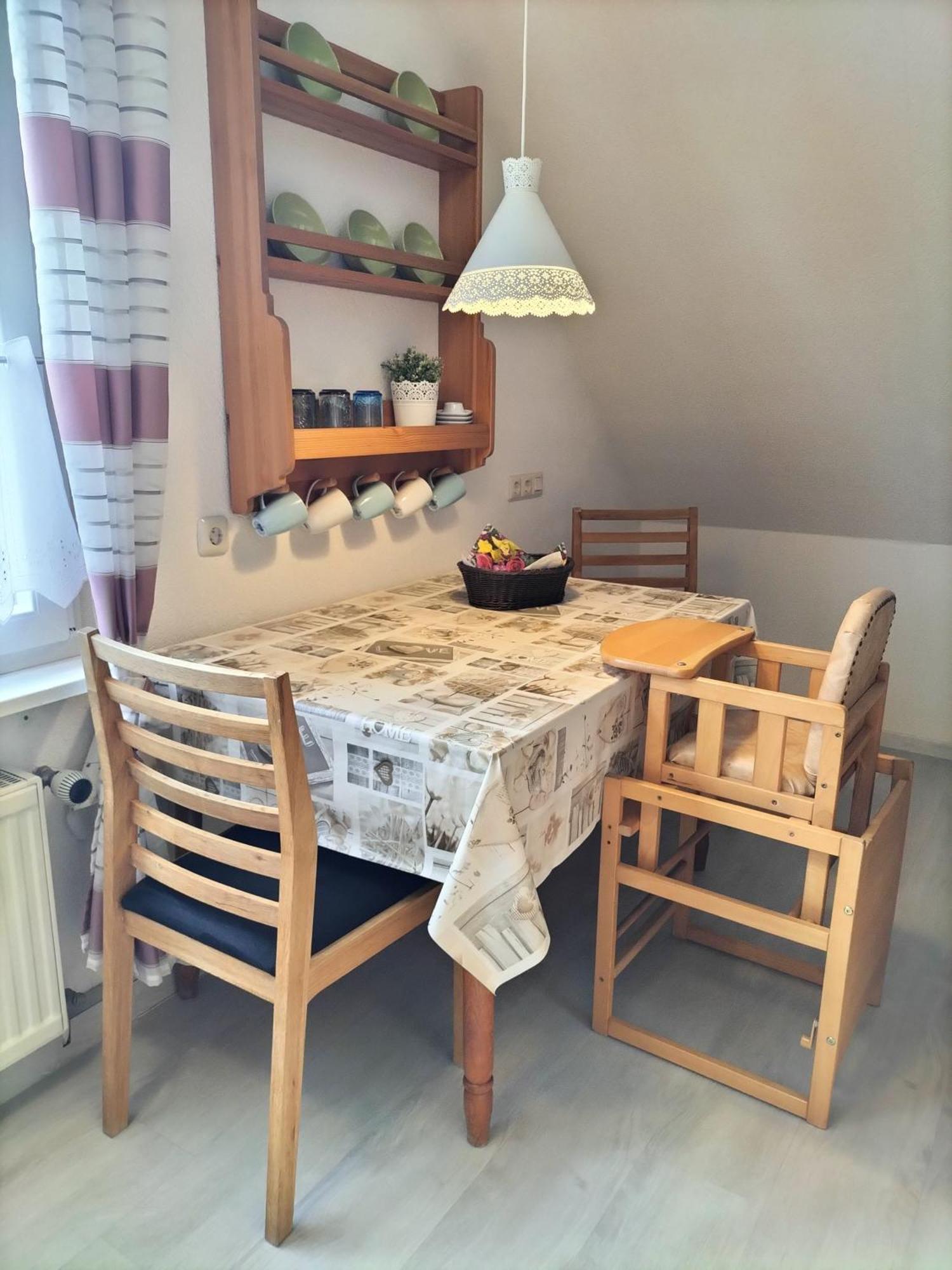 Ferienwohnung Mona, 65314 Moormerland エクステリア 写真